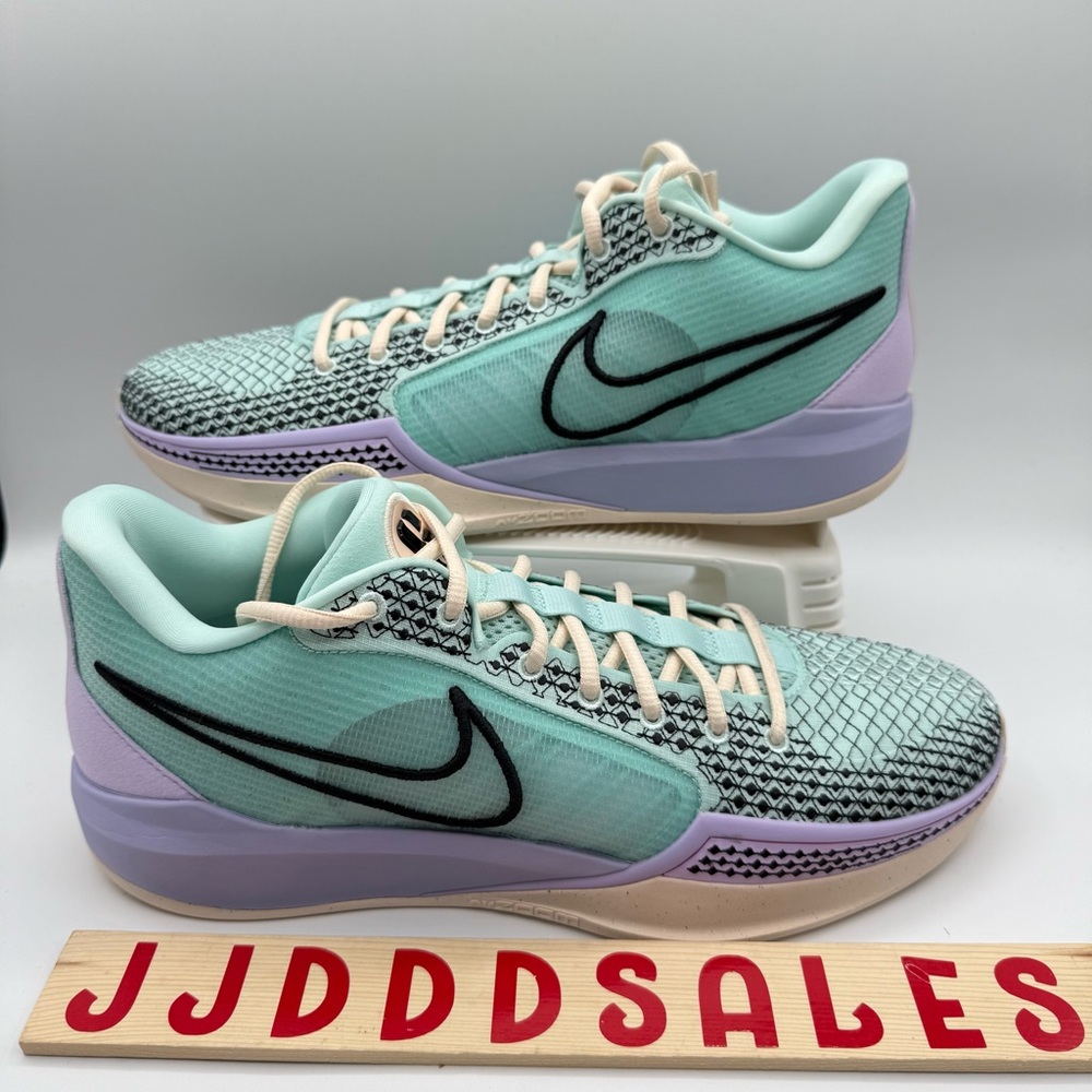 Nike Sabrina 1 Ionic Jade Ice Black Guava FQ3381-301 Women’s Sz 13/Mens Sz 11.5